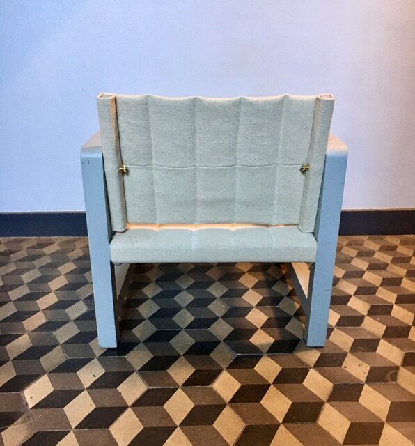 "bauhaus" style armchair