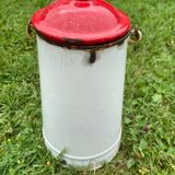 Old milk pot in enamelled sheet metal