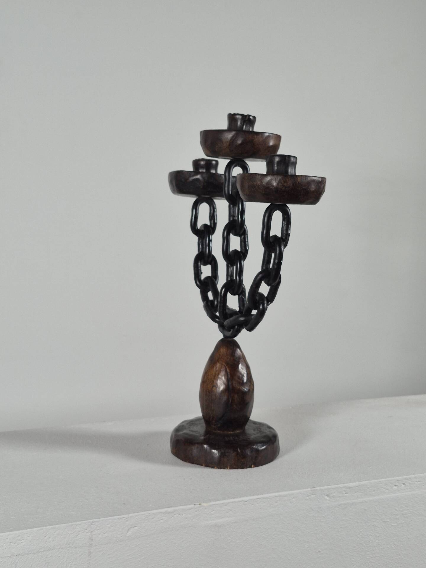 Vintage brutalist chain decor candleholder spain