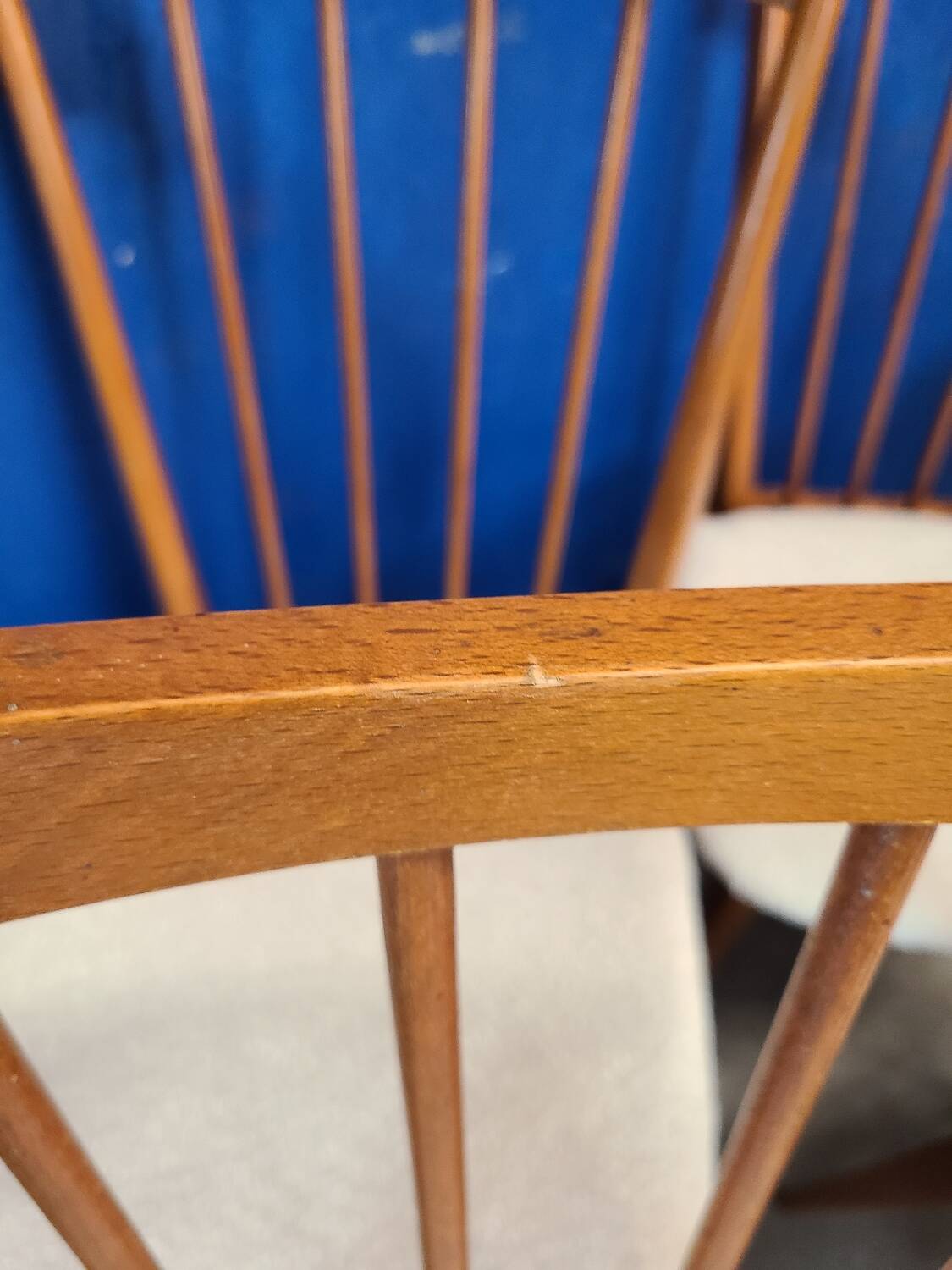 Chaises années 60 scandinave rénovées