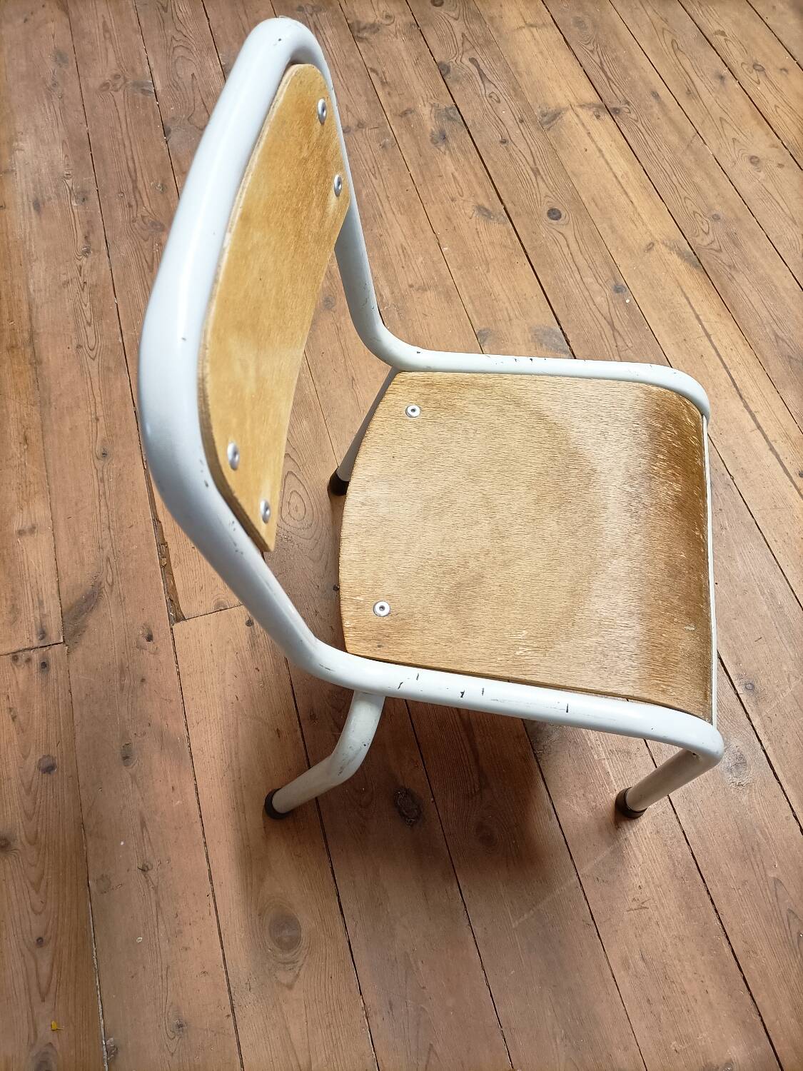 Small 60s kindergarten chair