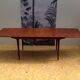 Table scandinave extensible