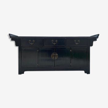 Altar black laquered enfilade