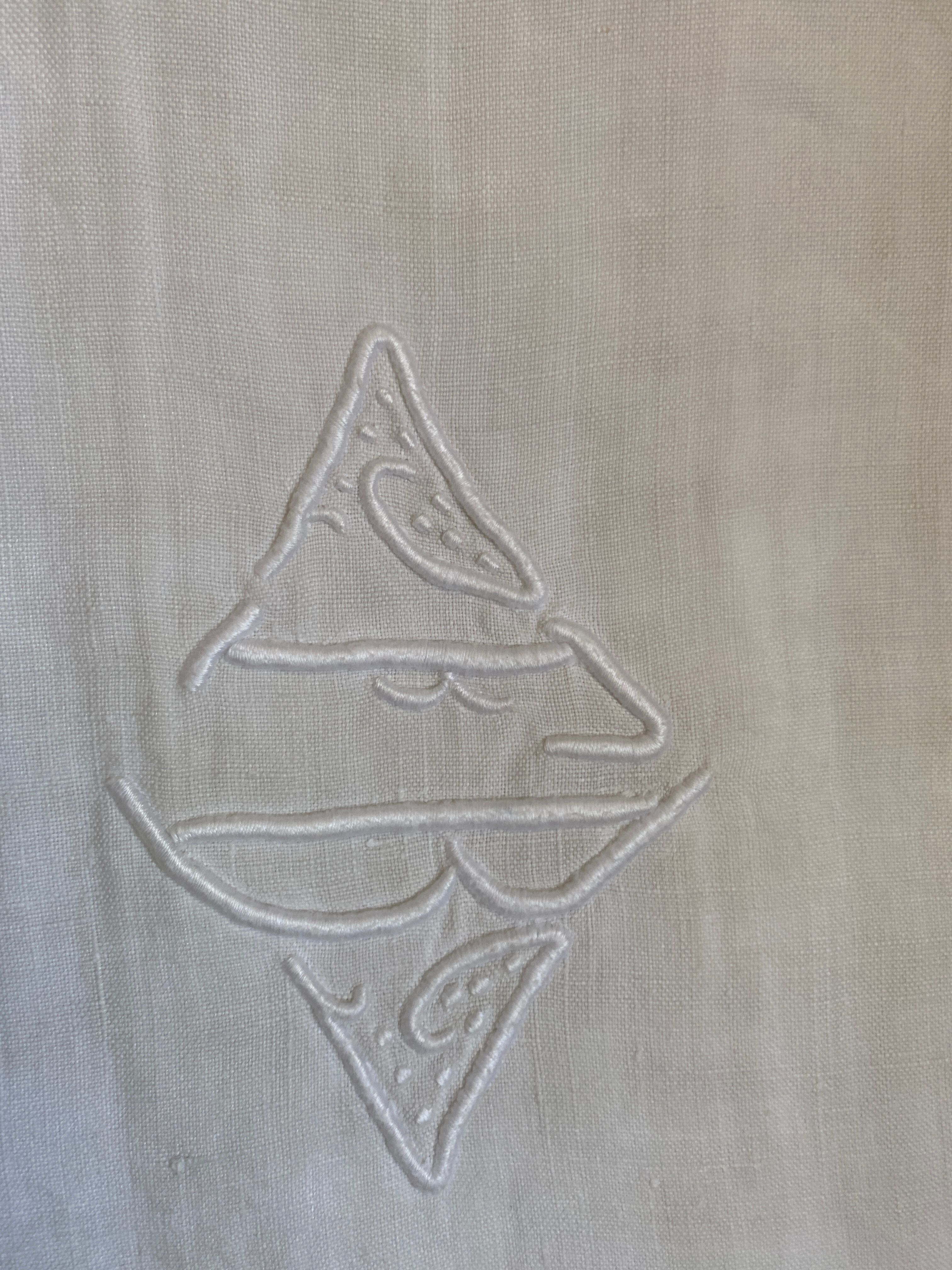 Taie monogramme FB en lin