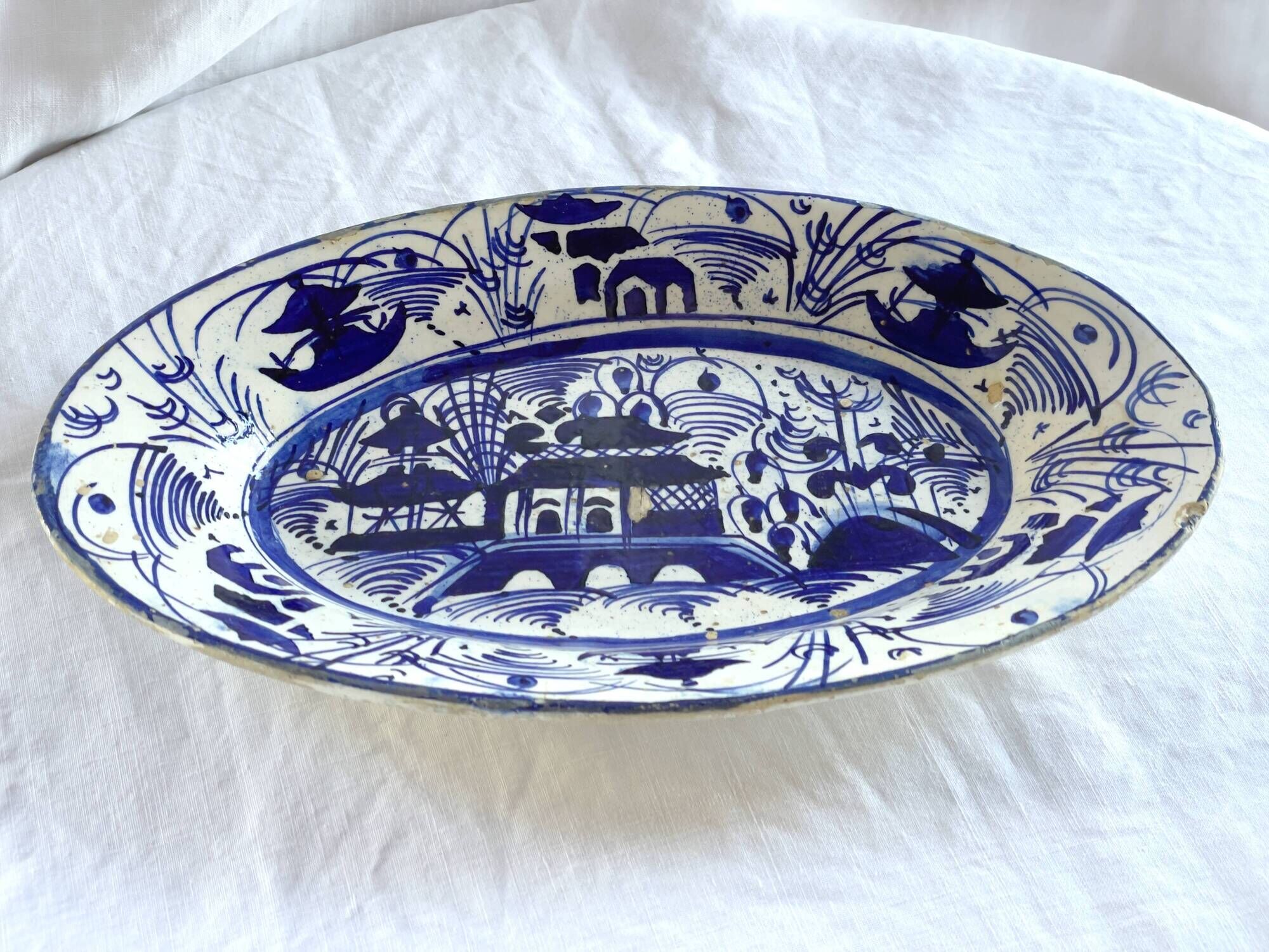Portuguese earthenware dish, fusion between China - Macao and Portugal, 19th century