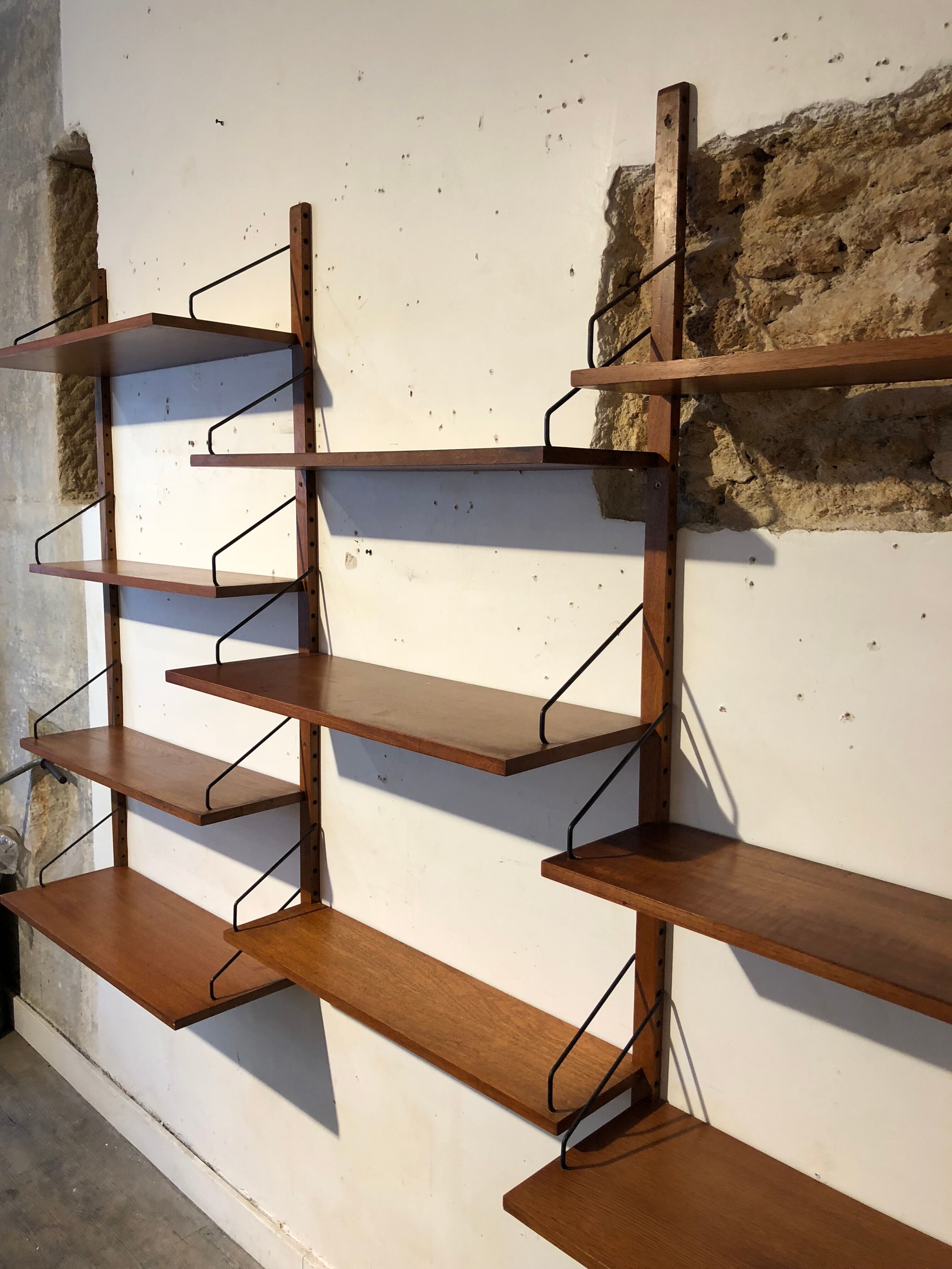 Shelf bookcase Cadovius