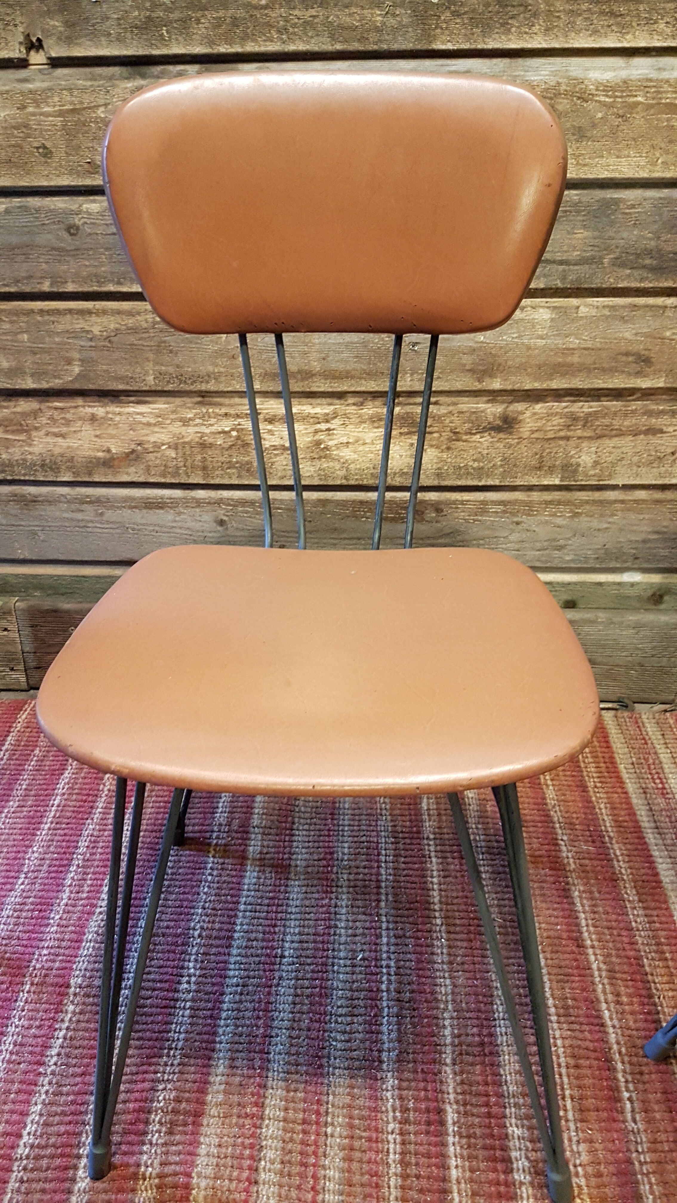 Series of 3 skai chairs brown foot vintage Eiffel shape