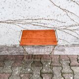 Review door / vinyl with tablet 60s