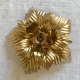Golden flower wall lamp