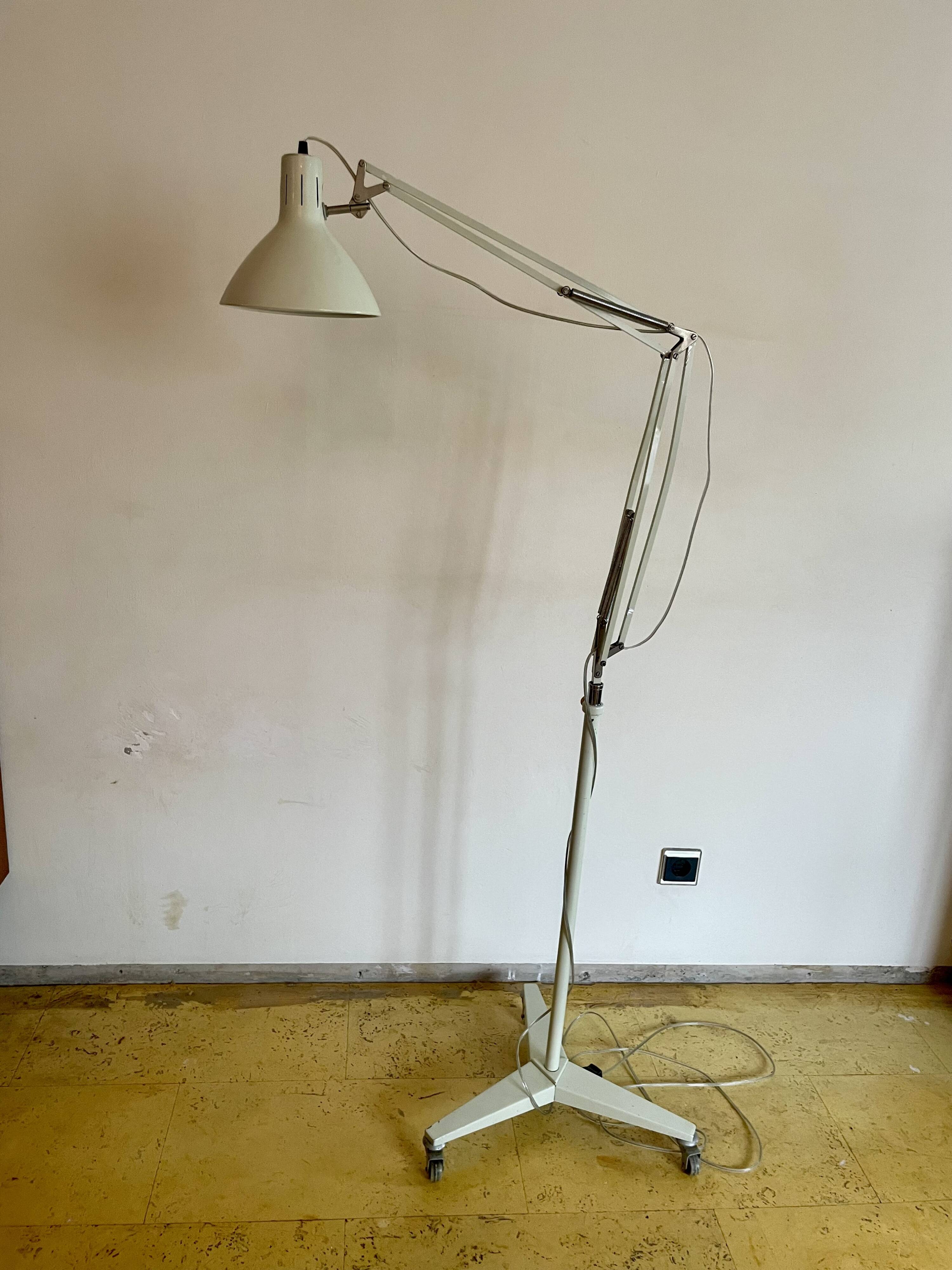 Adjustable and rollable standing light by H. Busquet for Hala Zeist