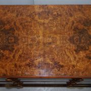 Commode militaire Howard & Son 1881 par Sir C Pigott