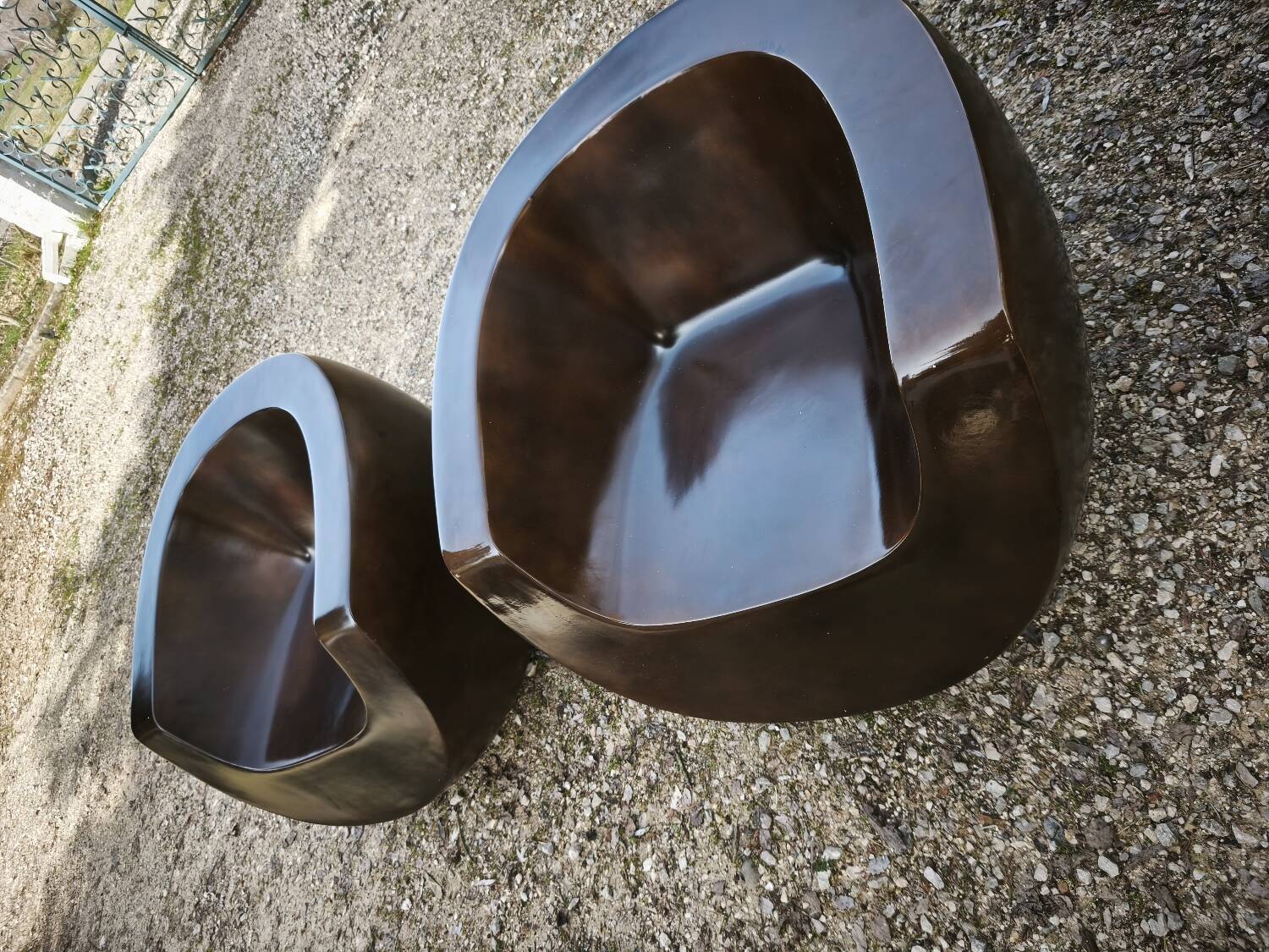 Pair of Moon armchairs in fibreglass