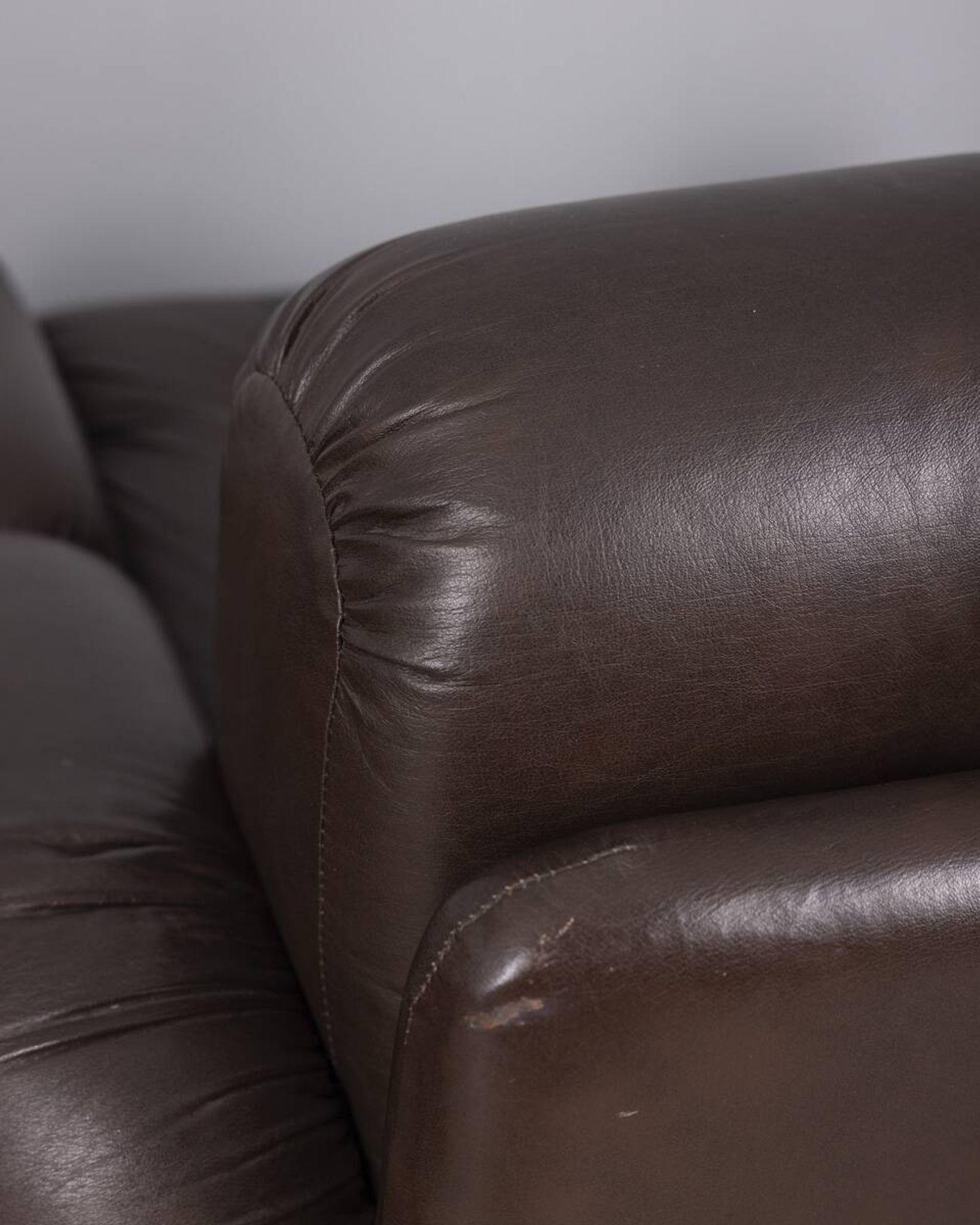 Pair of vintage 1970s brown leather armchairs designed by Ceriotti