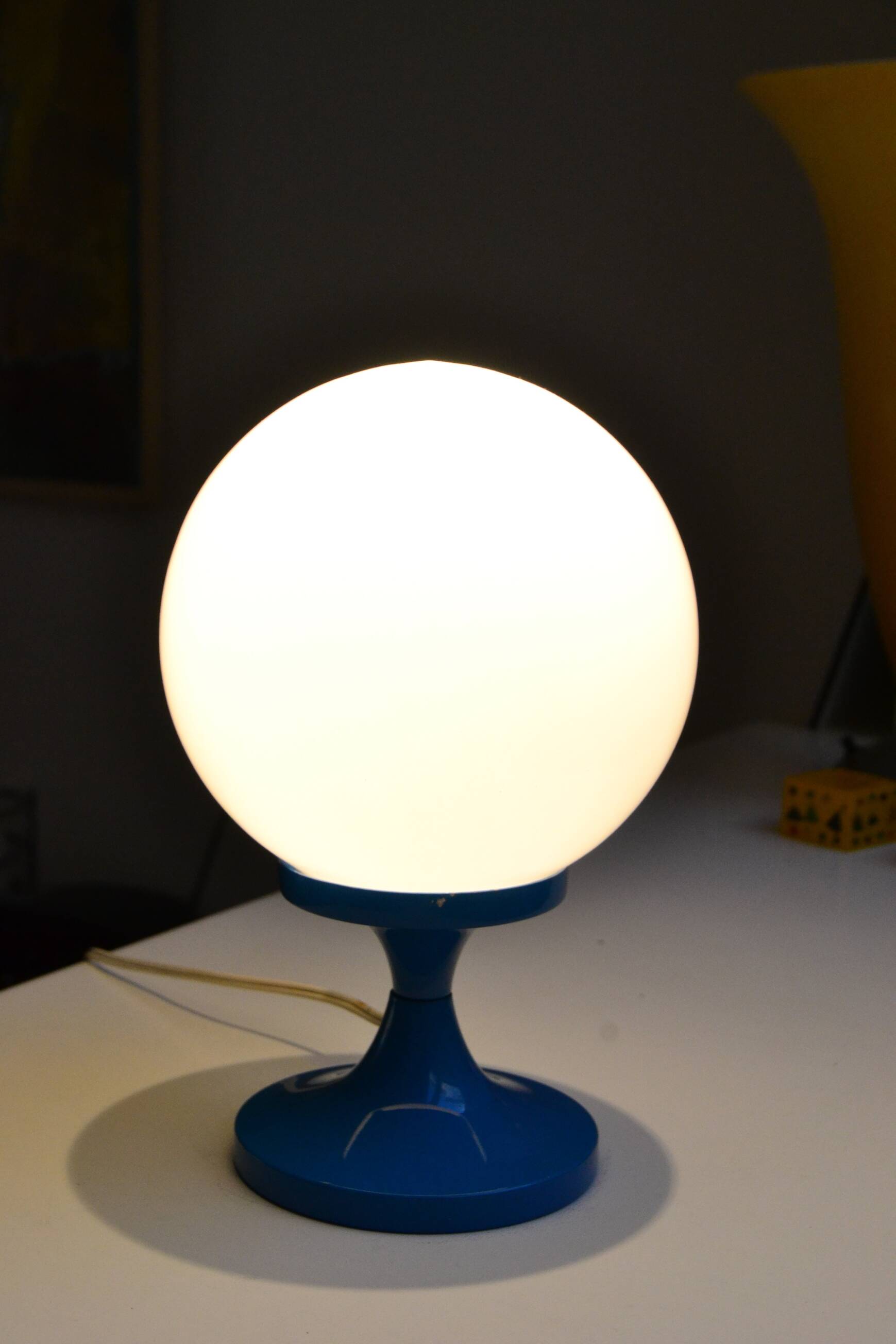 Delmas opaline ball lamp, 1970s