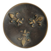 Ancien cendrier fleur de lys en bronze