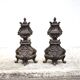 Chenets de cheminée vintage, paire de chenets fonte tête de Bacchus, accessoires cheminée
