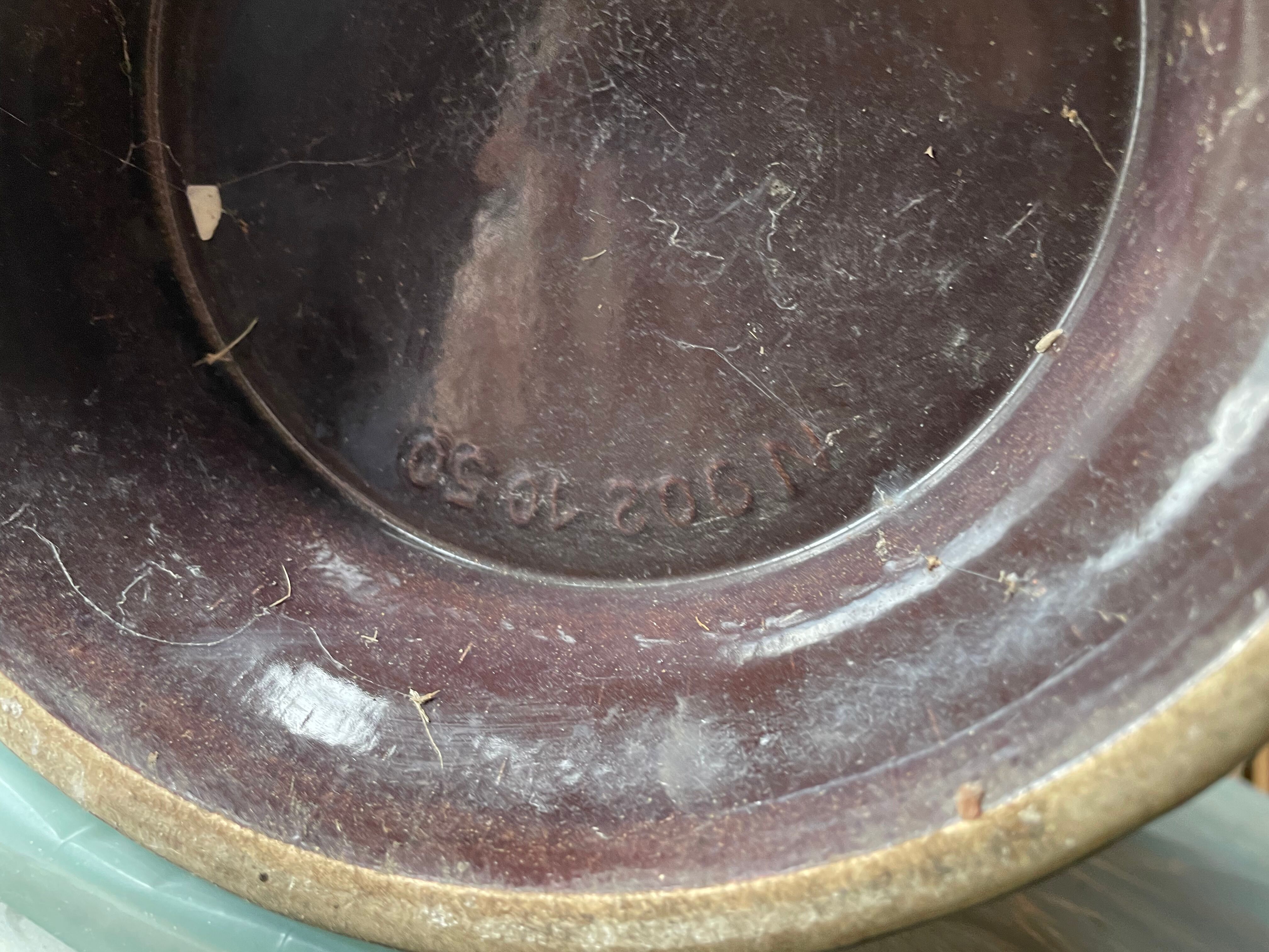 Set of 2 vintage vases