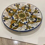 Plat en porcelaine