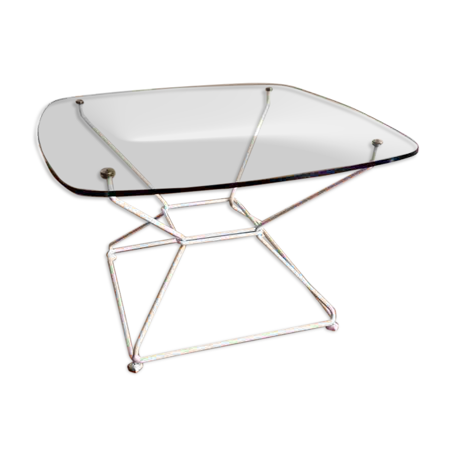 Glass coffee table with steel base