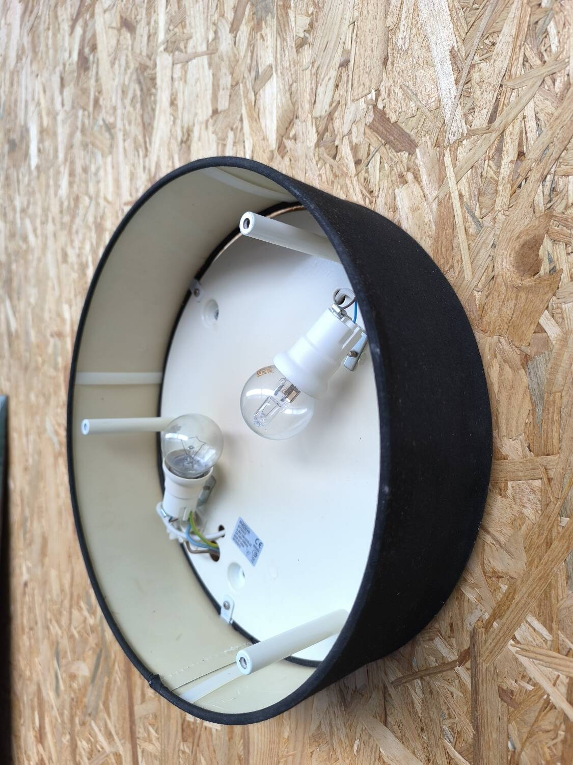 Plafonnier des années 80 massive