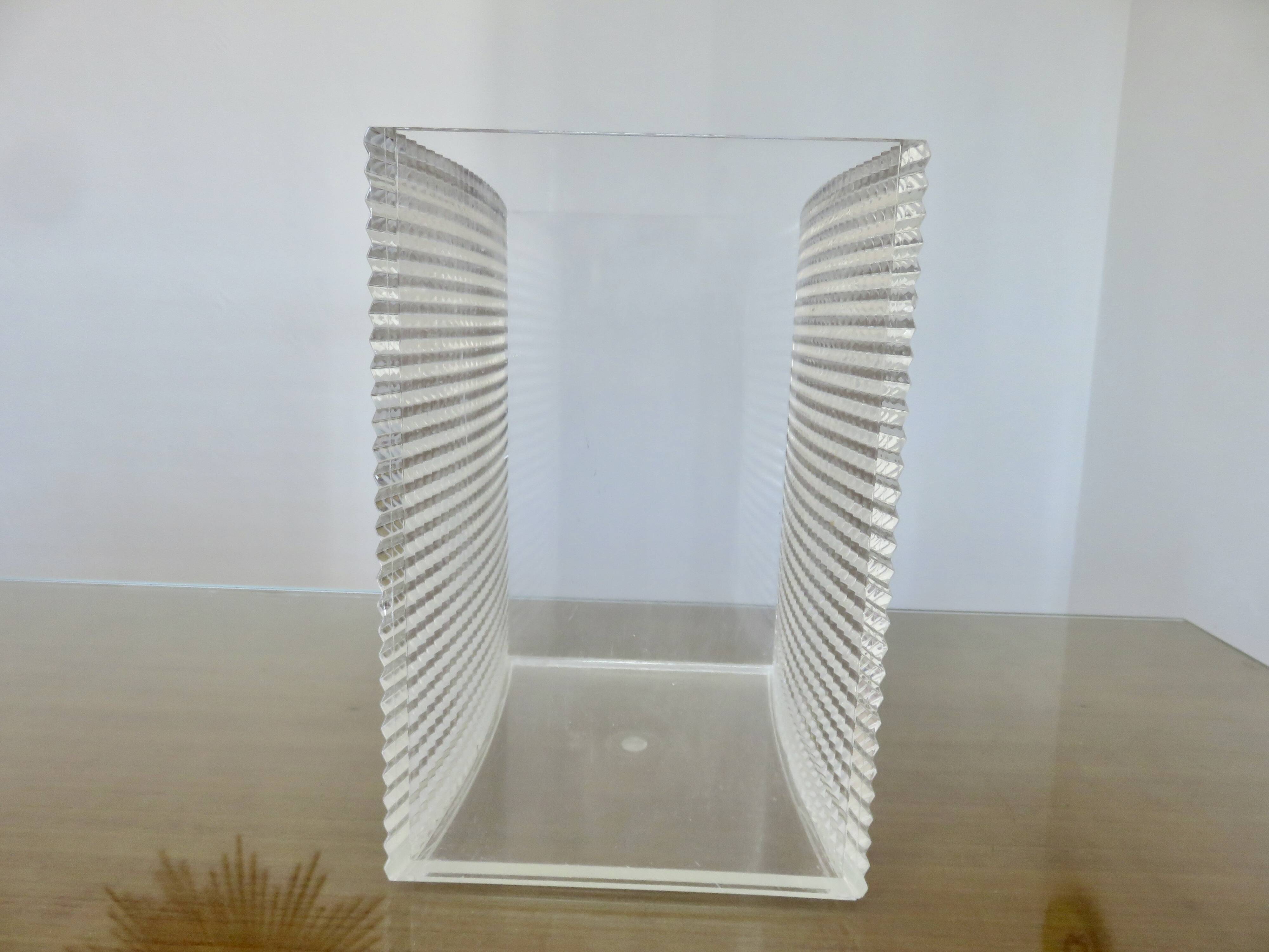 Lucite wastepaper basket "Sally designs", USA, 1970