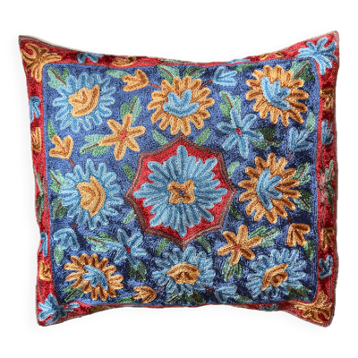 Housse de coussin brodée main en soie du Cachemire, motif floral  40x40 cm
