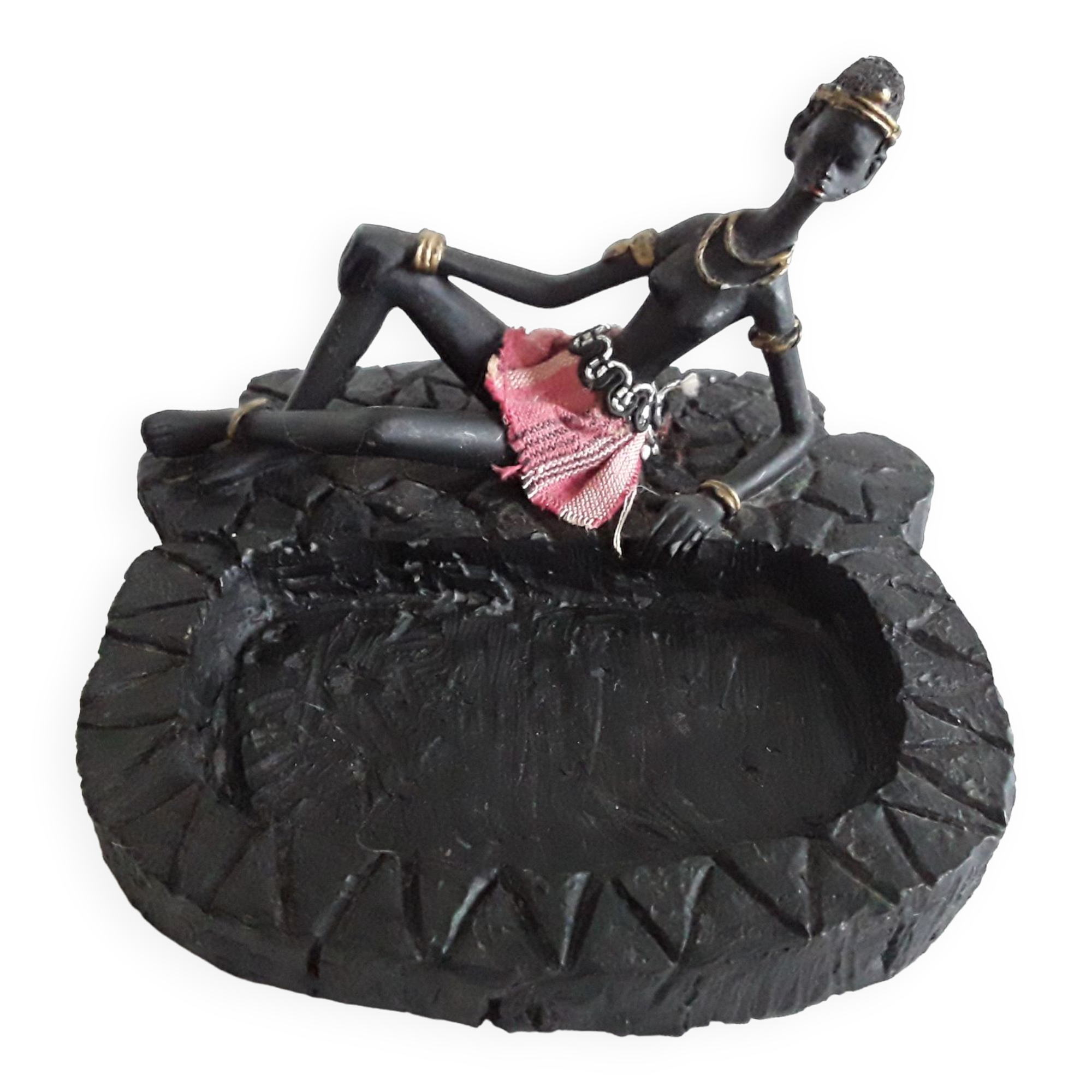 Ashtray colonial art of the 50s