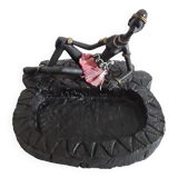 Ashtray colonial art of the 50s