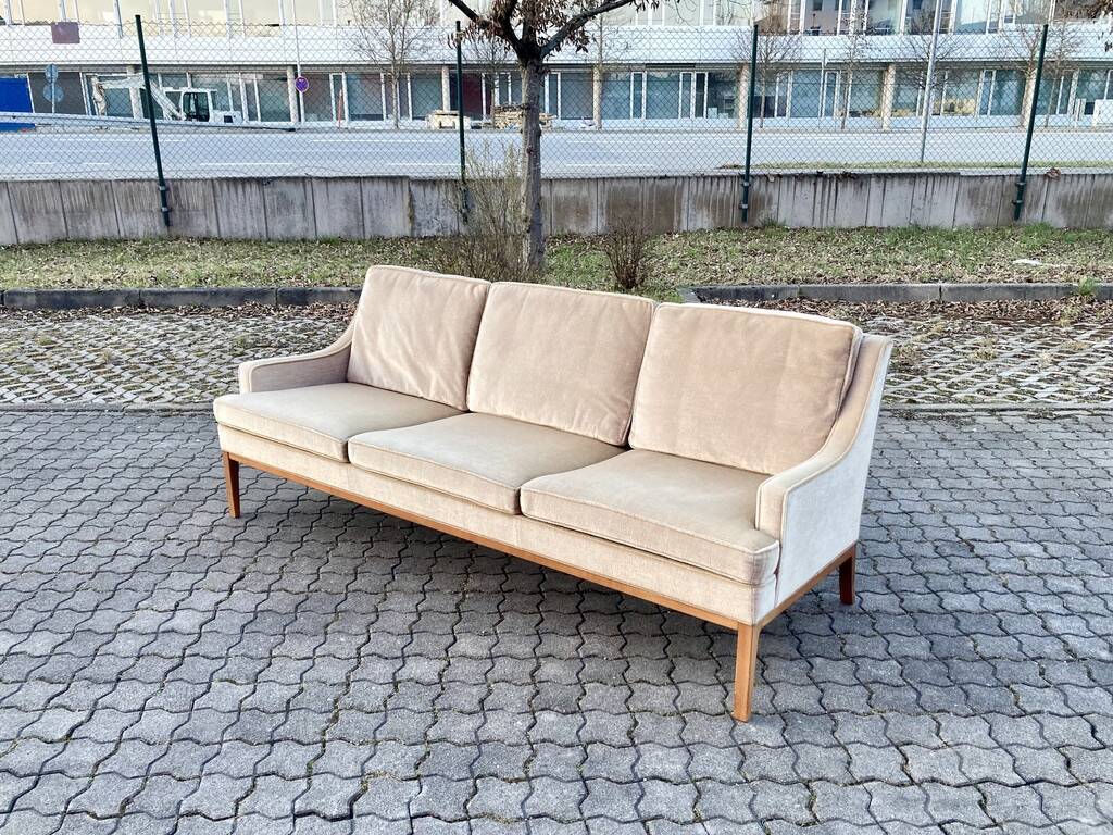 KILL International 60ties Sofa by Rudolf Glatzel