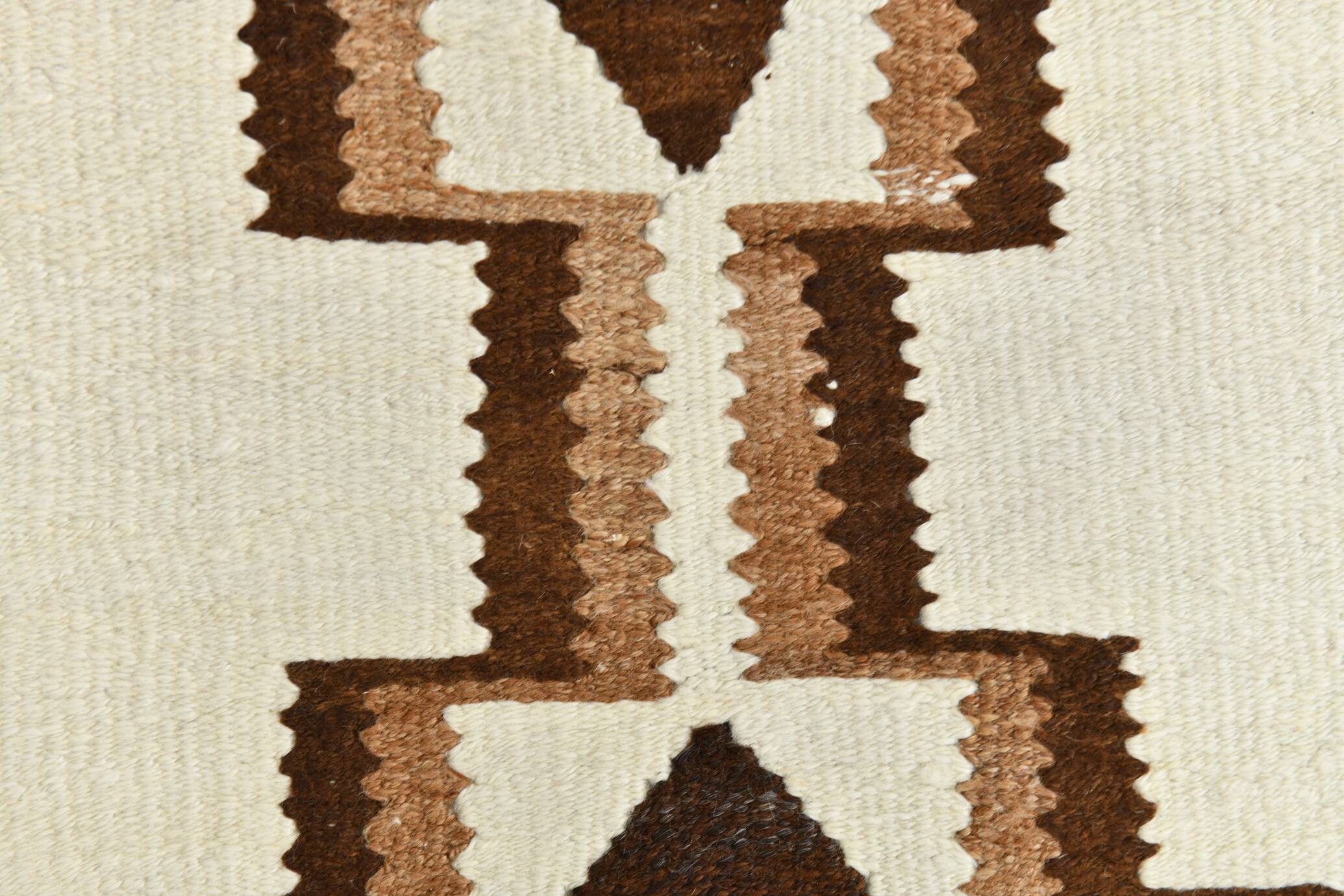 Tapis kilim vintage marron & beige