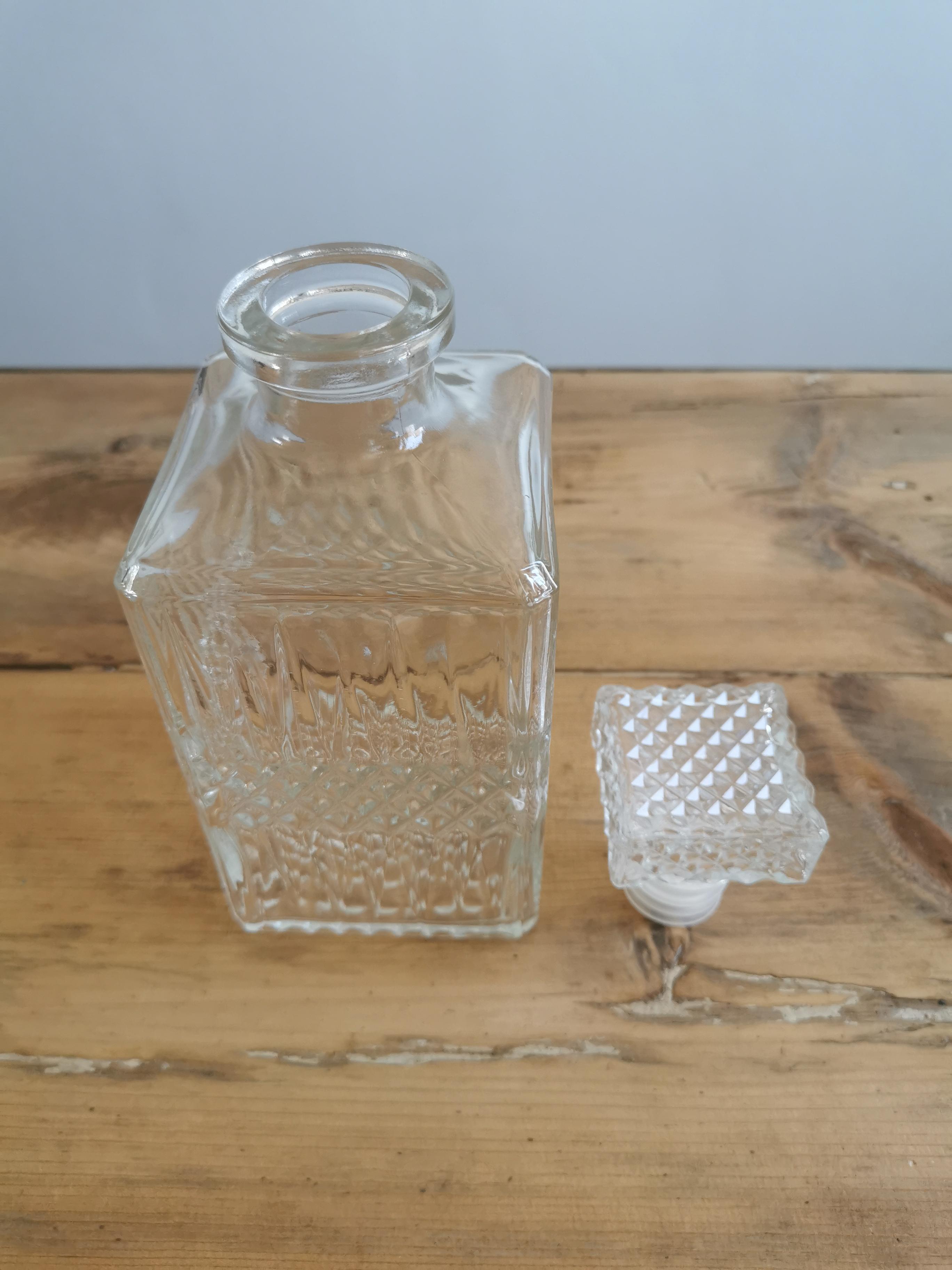 Whisky decanter