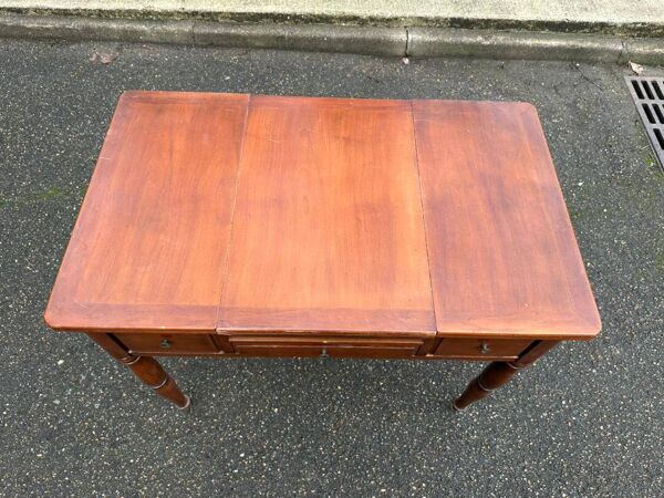 Coiffeuse en bois massif style Louis Philippe du 20ème