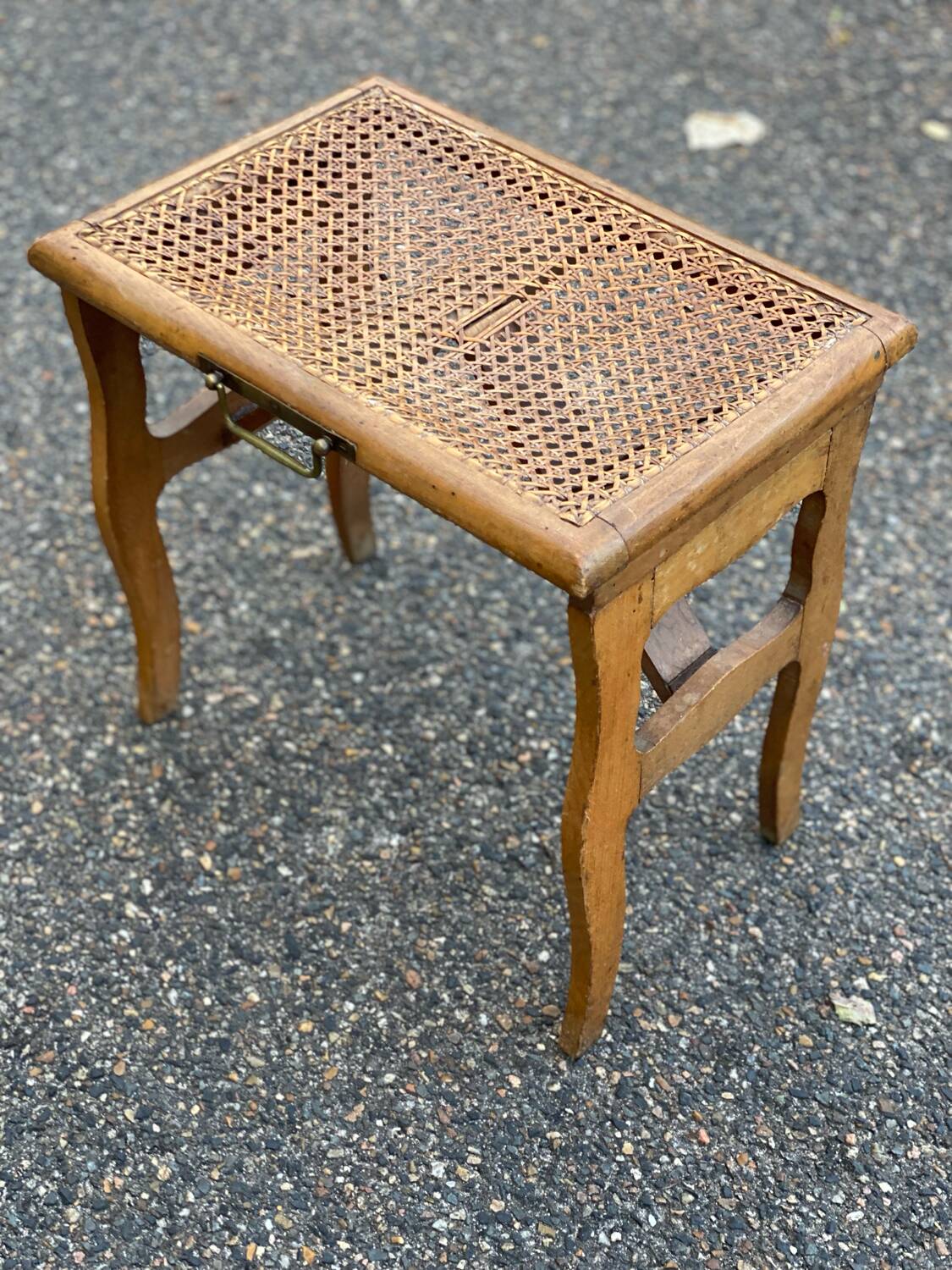 Solid wood folding stool with caned seat