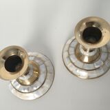 Set of 2 mother-of-pearl candlesticks and brass