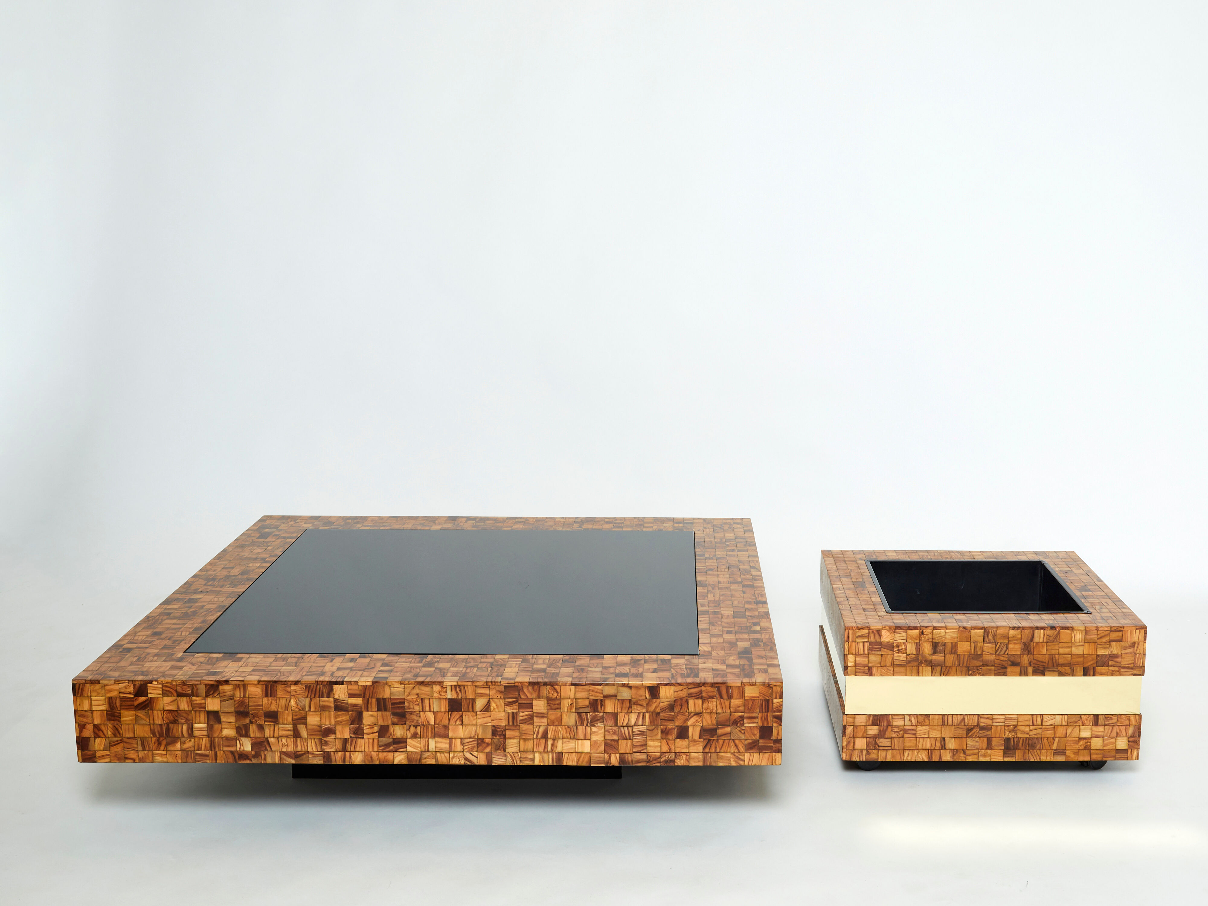 Table bar or planter marquetry of brass olive wood by Sandro Petti 1970