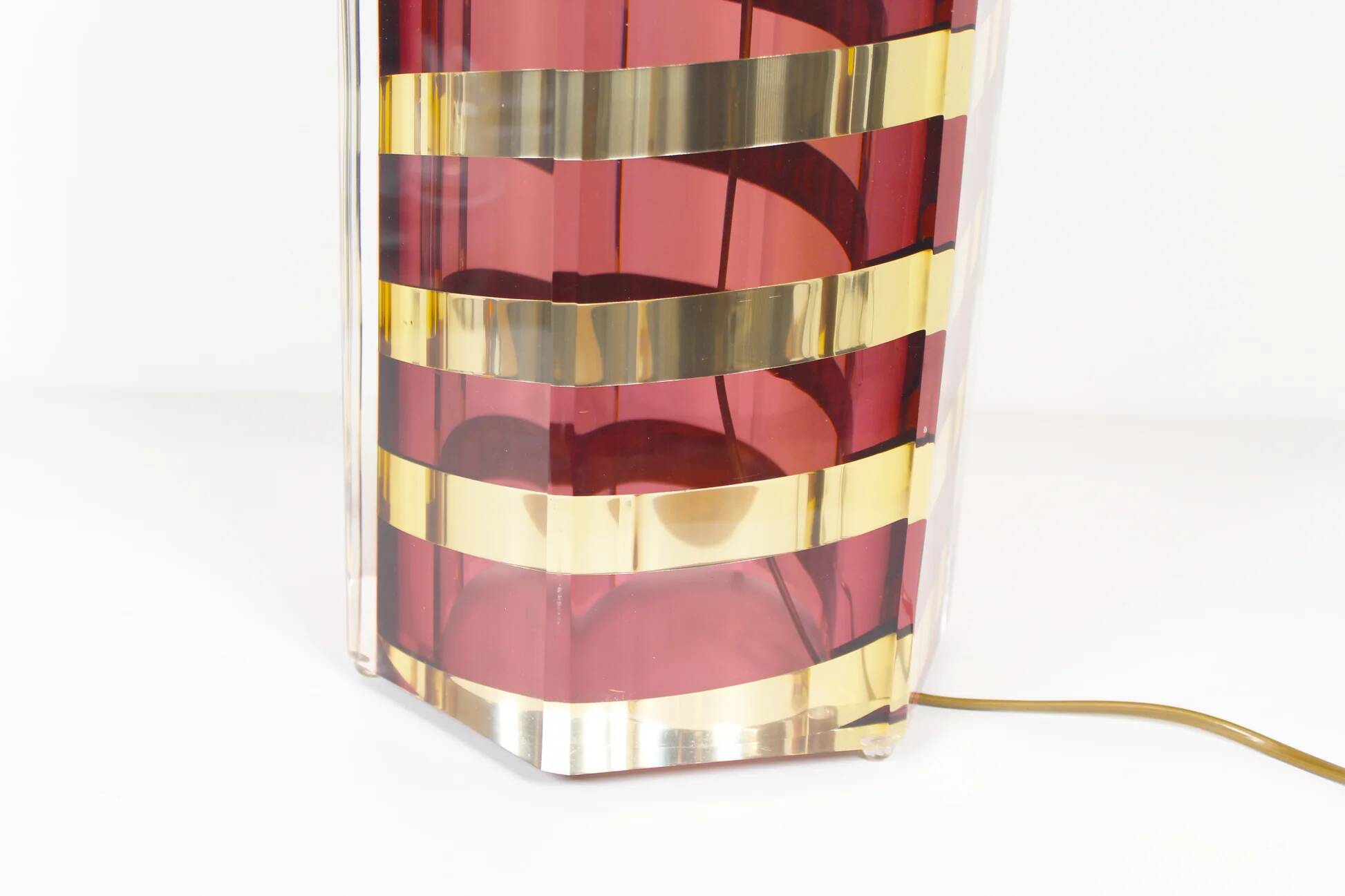 Large Italian lucite table lamp by Romeo Rega