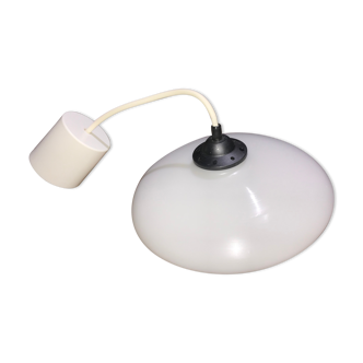 Opaline hanging