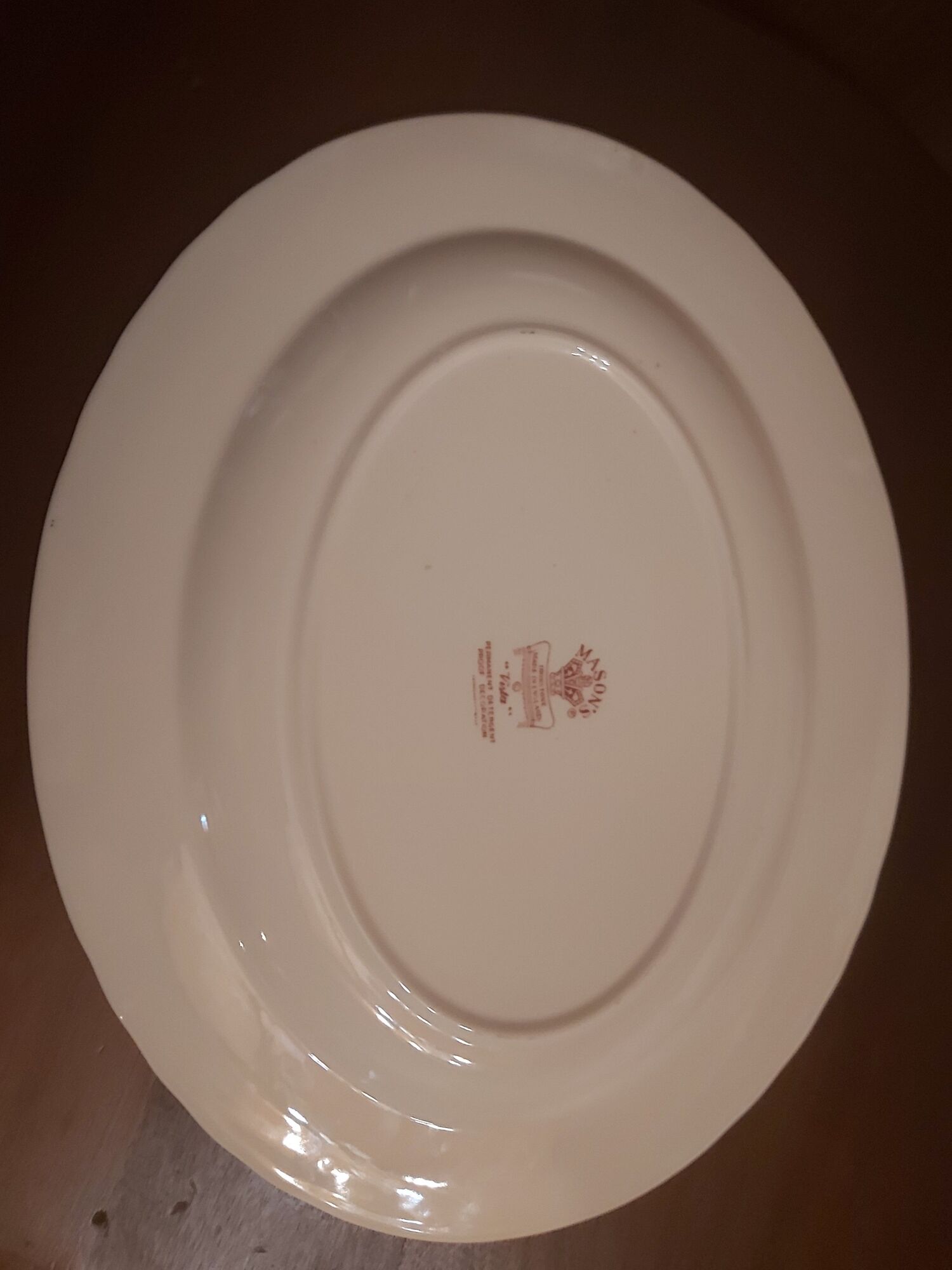 Oval dish in English porcelain Mason's Ironstone Vista