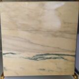 Alabaster harness brass foot