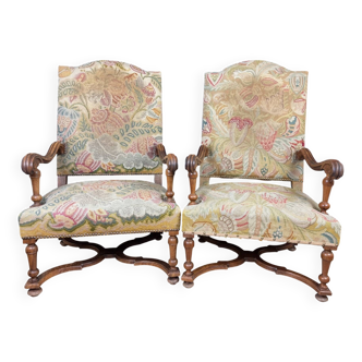 Pair of Louis XIII armchairs in walnut circa 1850