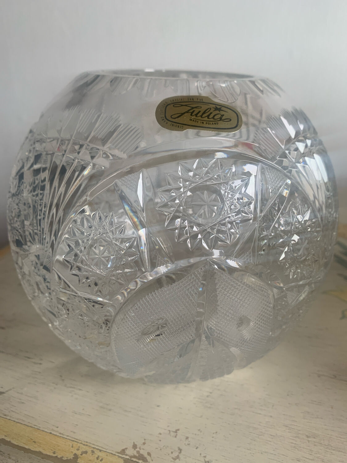 Pair of hand-cut Bohemian crystal ball vases Julia Crystal