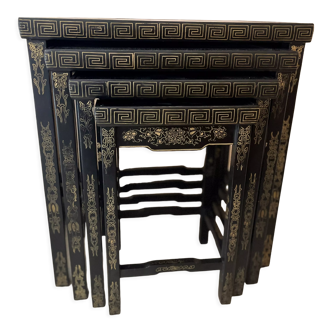 4 nesting tables Chinese patterns black lacquer