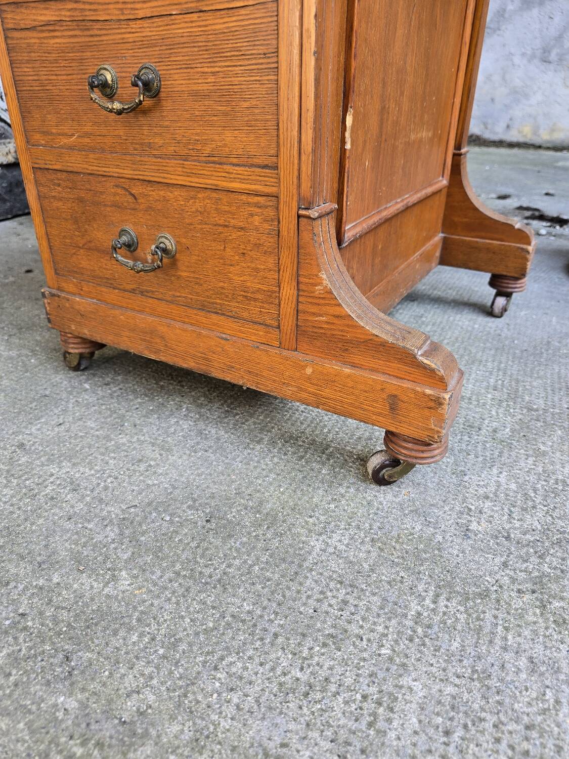 Antique Davenport Oak Desk