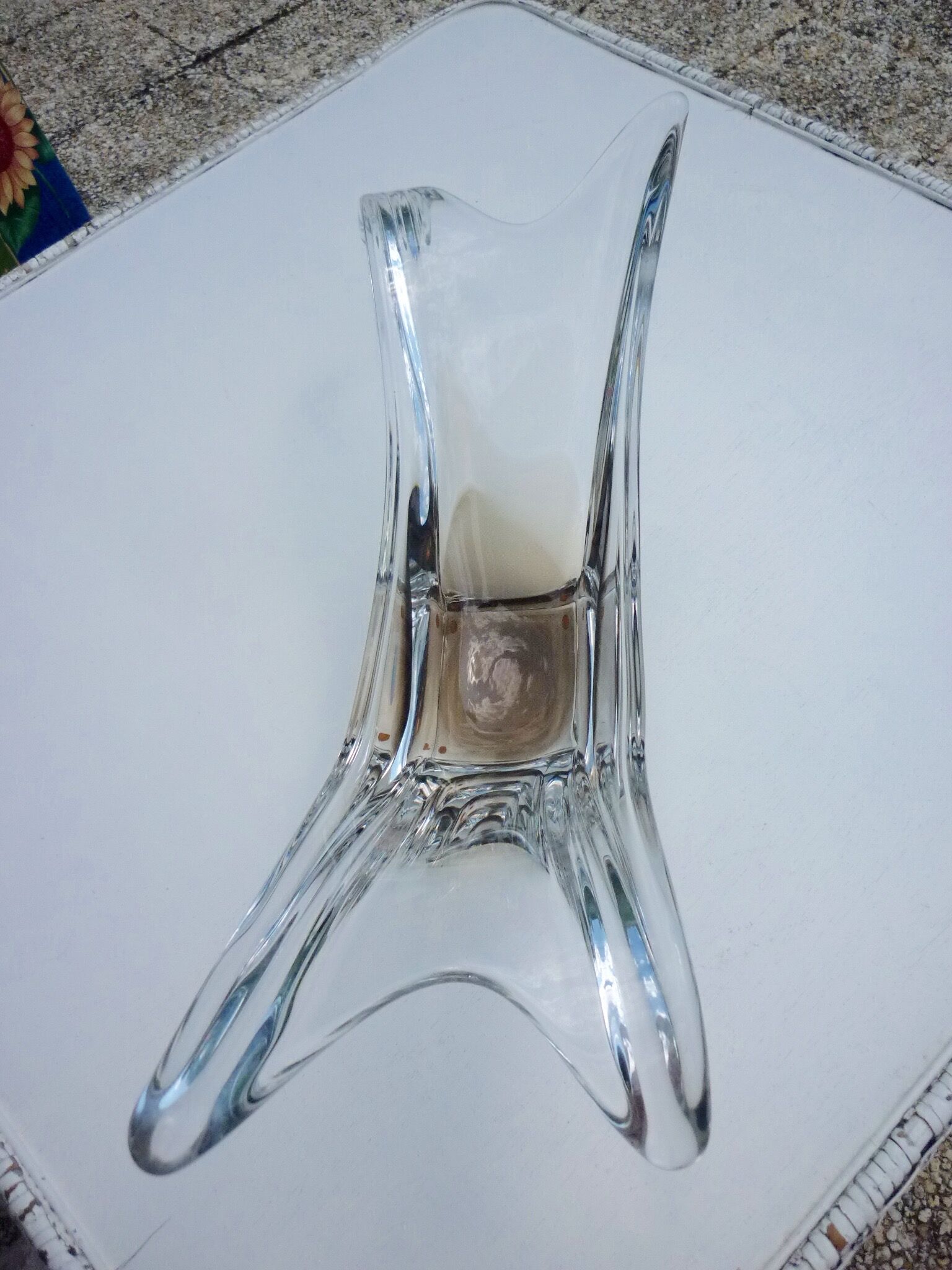 Cut fruit in stretched glass of the 70s