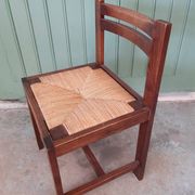4 straw chairs.