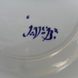 Old man's faïence plate