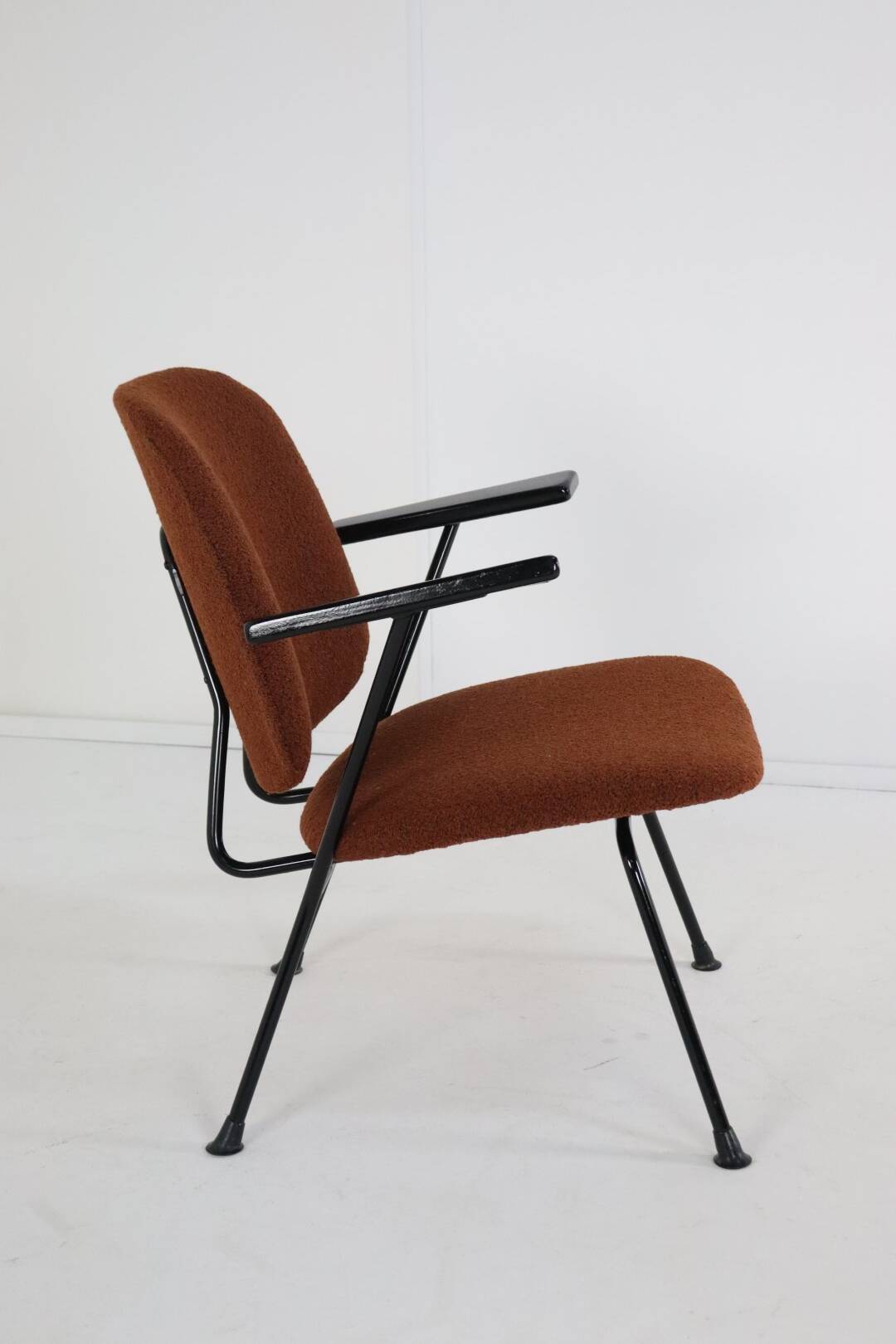 Gijs van der Sluis armchair "No. 12" Dutch mid-century design
