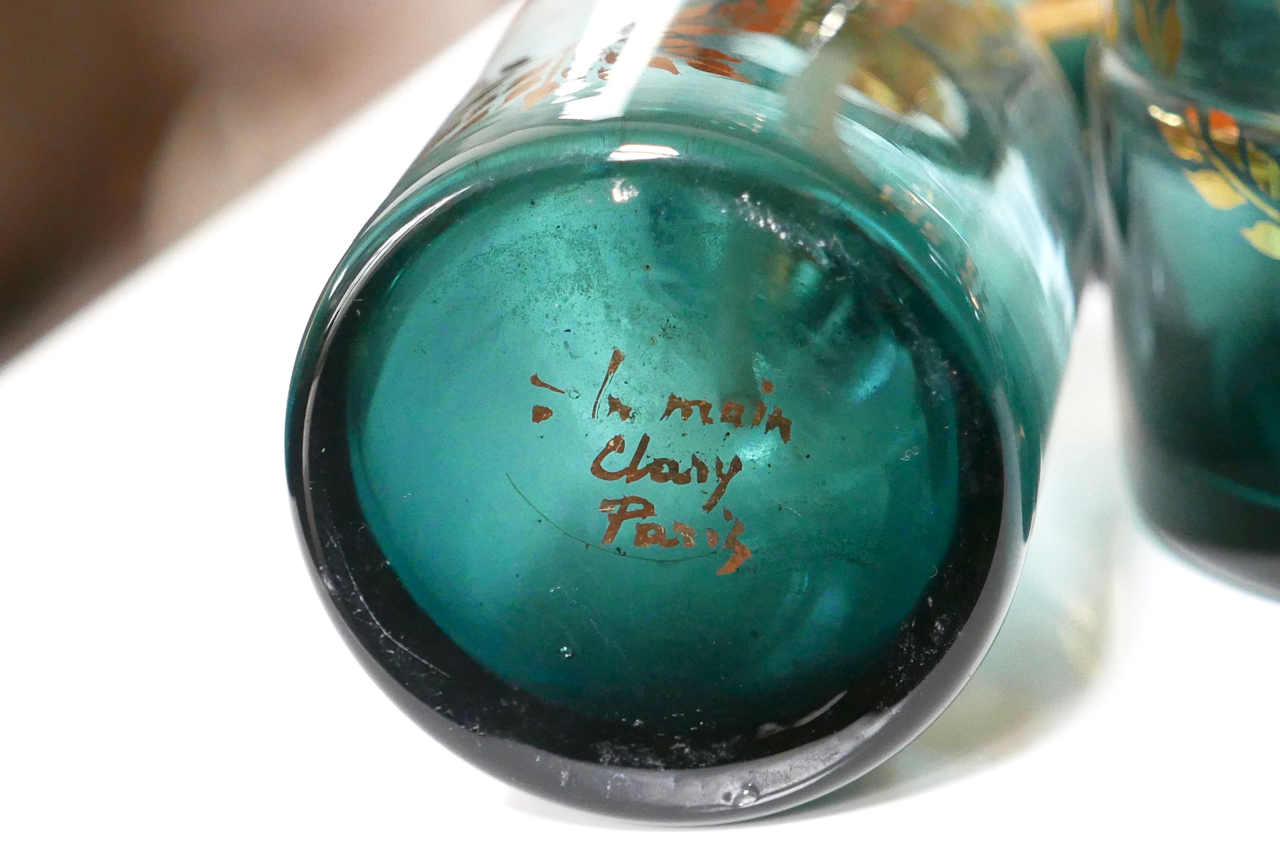 Flacon bleu en verre Clary Paris, années 70
