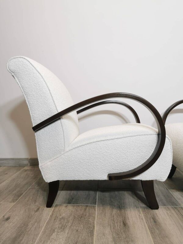 Paire de fauteuils par Jindrich Halabala, 1940s