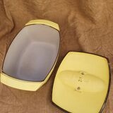 Enamelled cast iron cocotte designed by Raymond Loewy